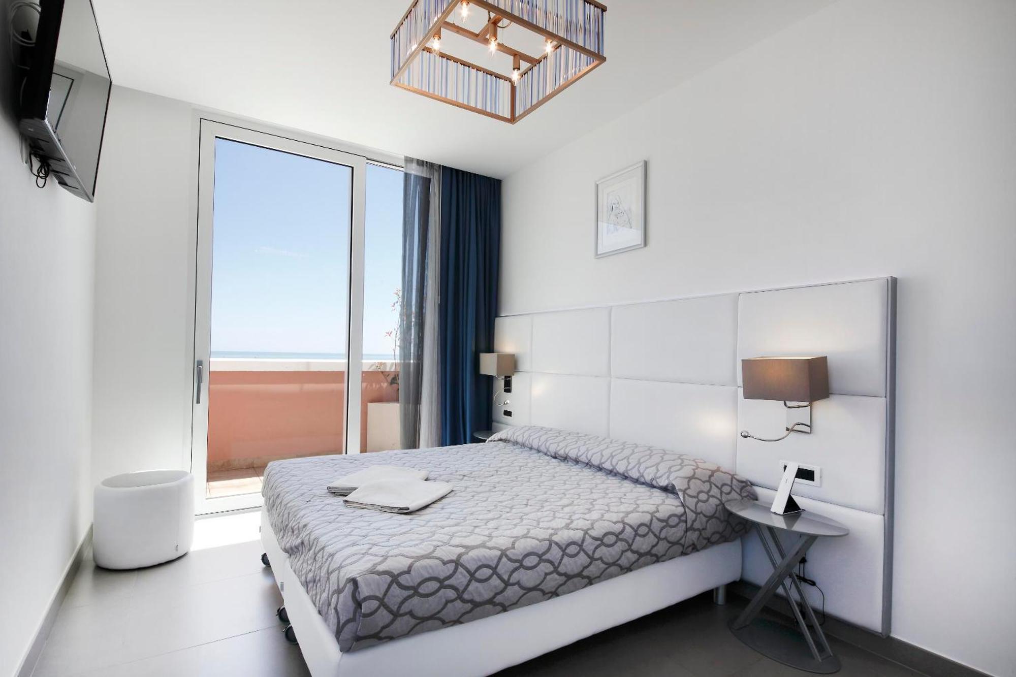 Grande Albergo Marin Lignano Sabbiadoro Exterior photo